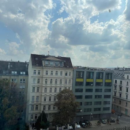 Rooftop Room With Terrace. Вена Экстерьер фото